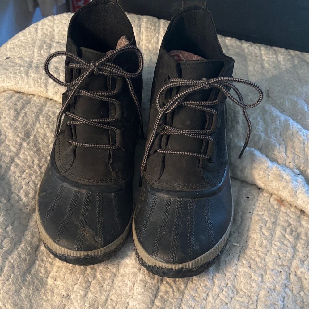 Sorel Black Lace-Up Boots